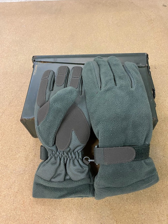 Windproof Fleece Glove loop